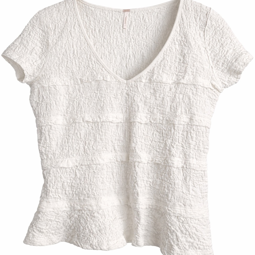 Free People White Textured V-Neck Short Sleeve Tee
